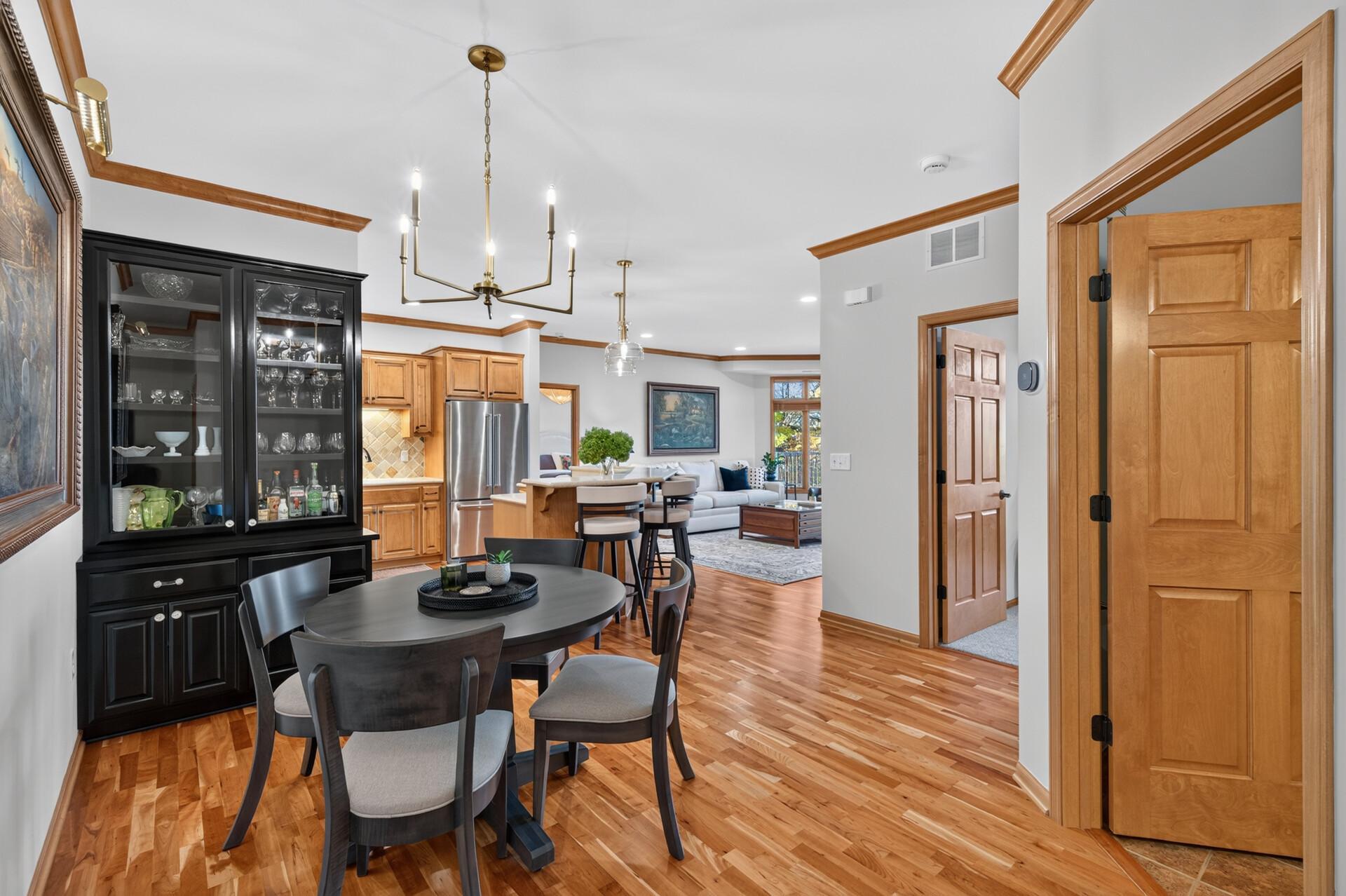 1776 Stieger Lake Lane Unit: 111