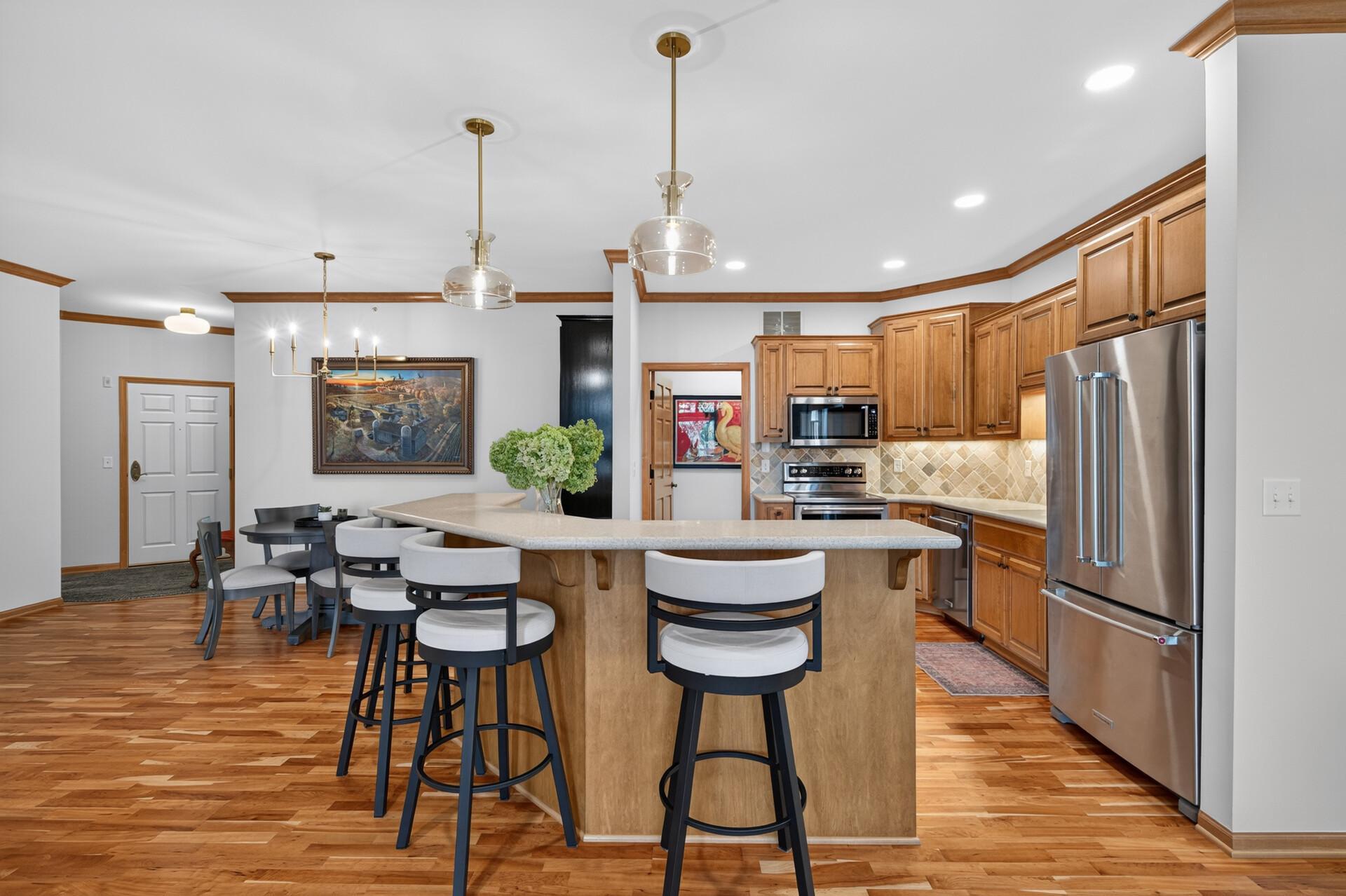 1776 Stieger Lake Lane Unit: 111