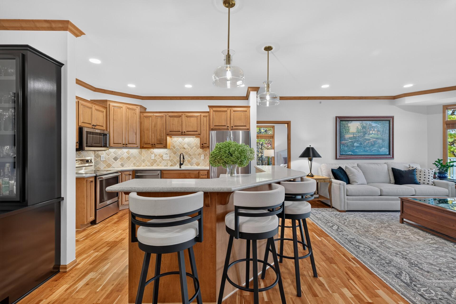 1776 Stieger Lake Lane Unit: 111
