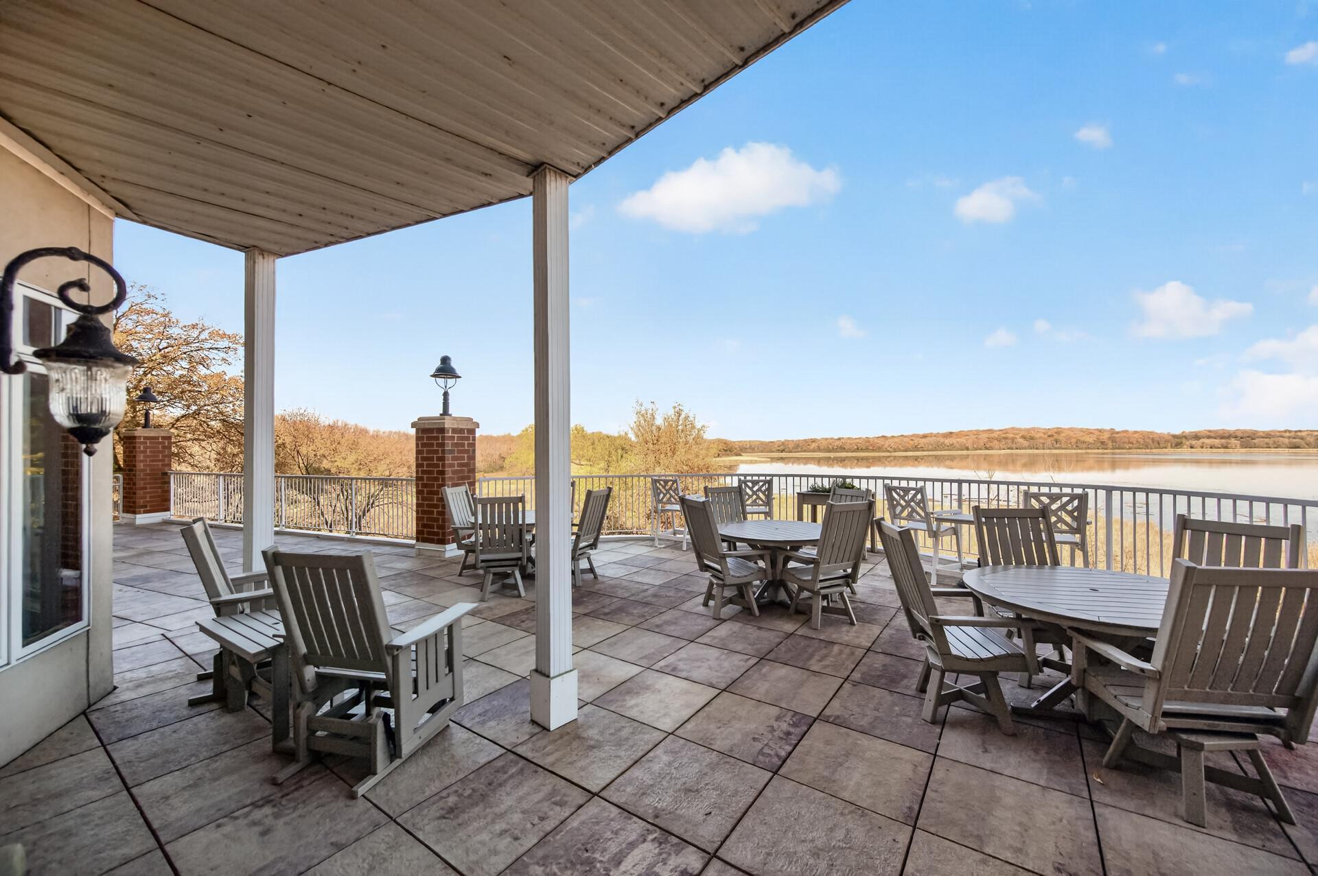 1776 Stieger Lake Lane Unit: 111