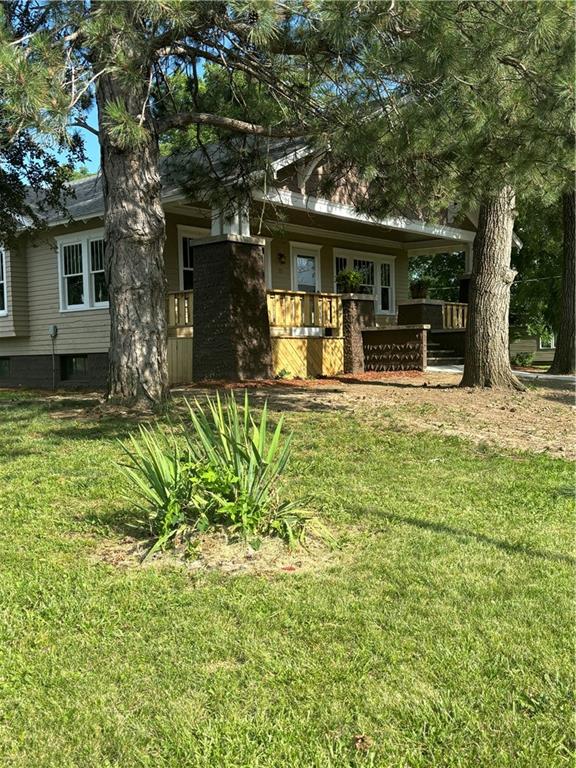 119 E 2nd Street