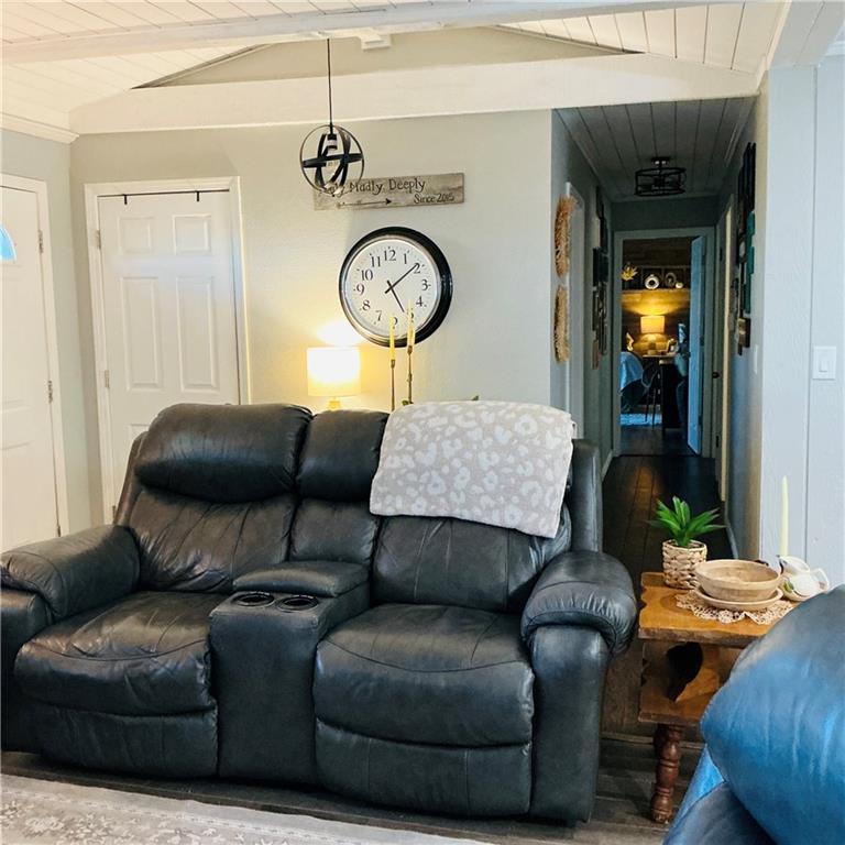 22554 Robertson Rd Road