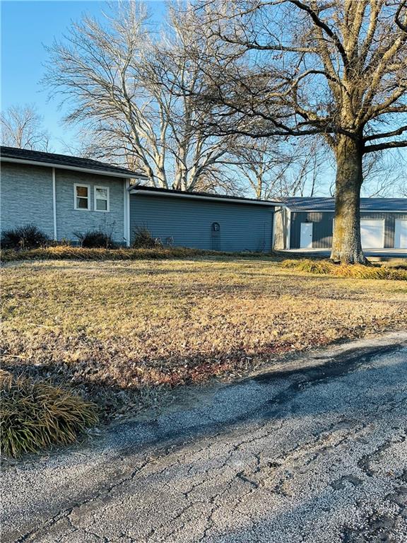 22554 Robertson Rd Road