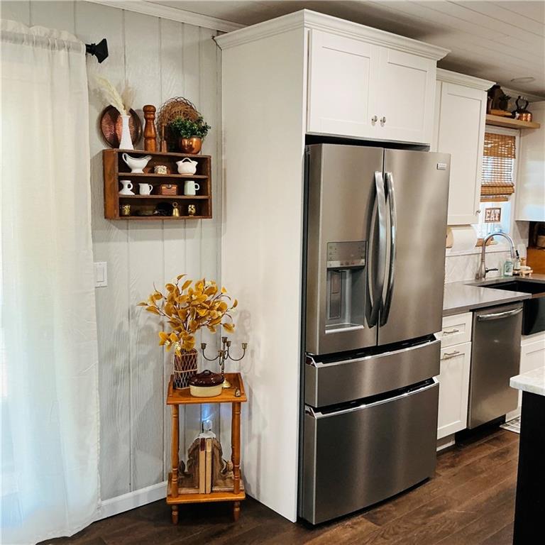 22554 Robertson Rd Road