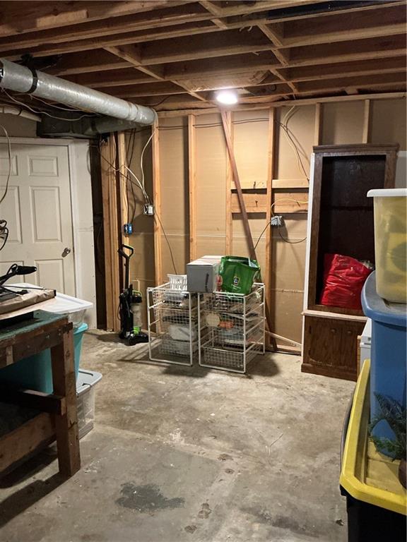 22554 Robertson Rd Road