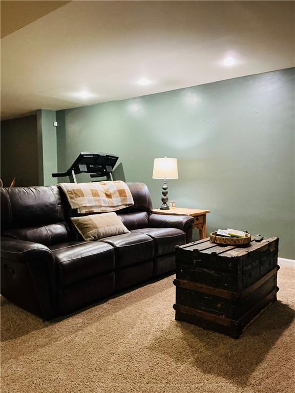 22554 Robertson Rd Road