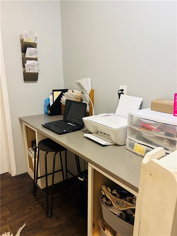 22554 Robertson Rd Road