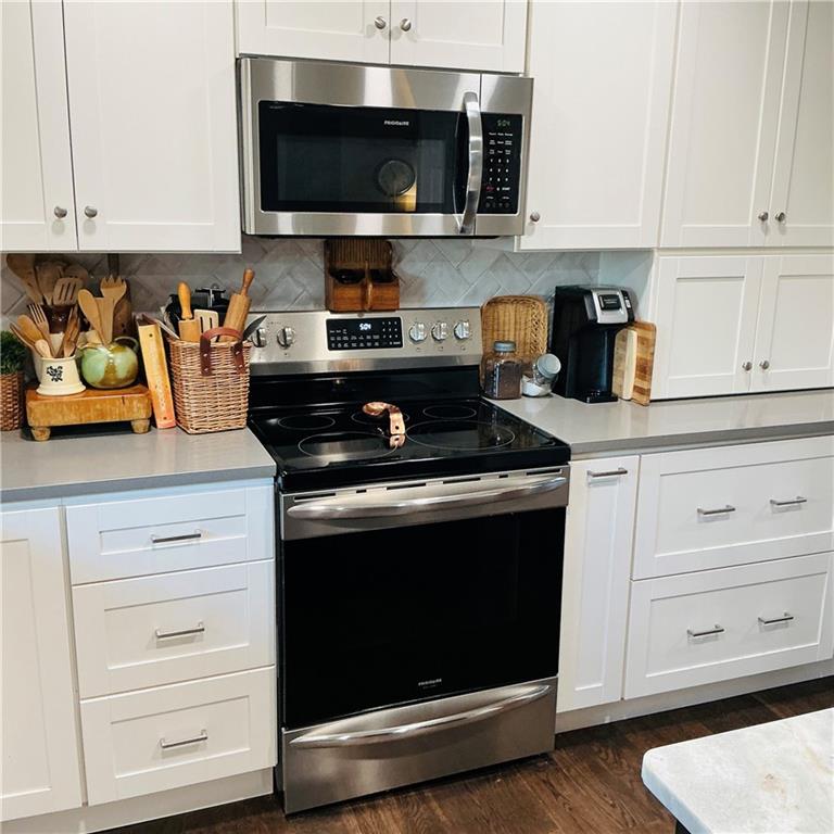 22554 Robertson Rd Road