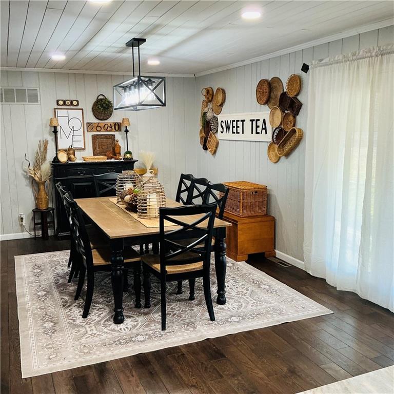 22554 Robertson Rd Road