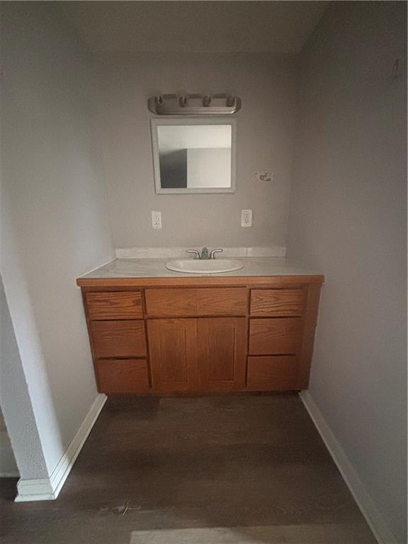 S 7th St Street Unit: 202