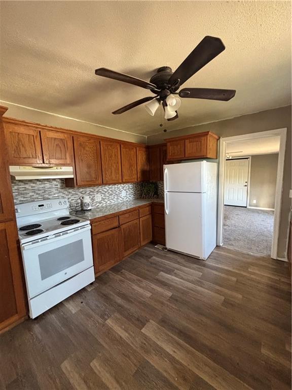 S 7th St Street Unit: 202