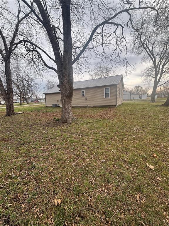 S 7th St Street Unit: 202