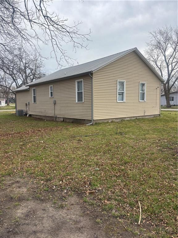 S 7th St Street Unit: 202