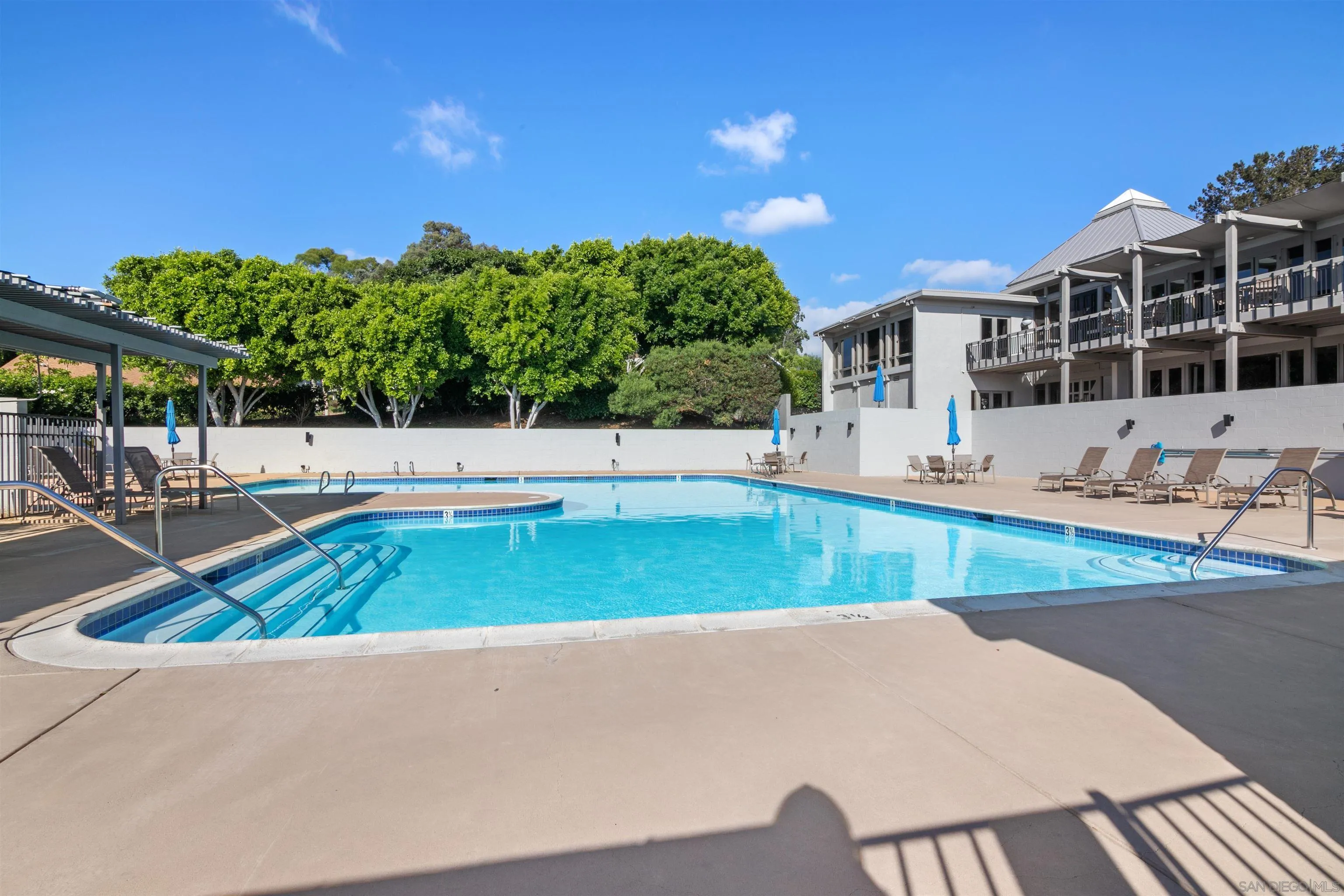 2205 Caminito Preciosa Sur