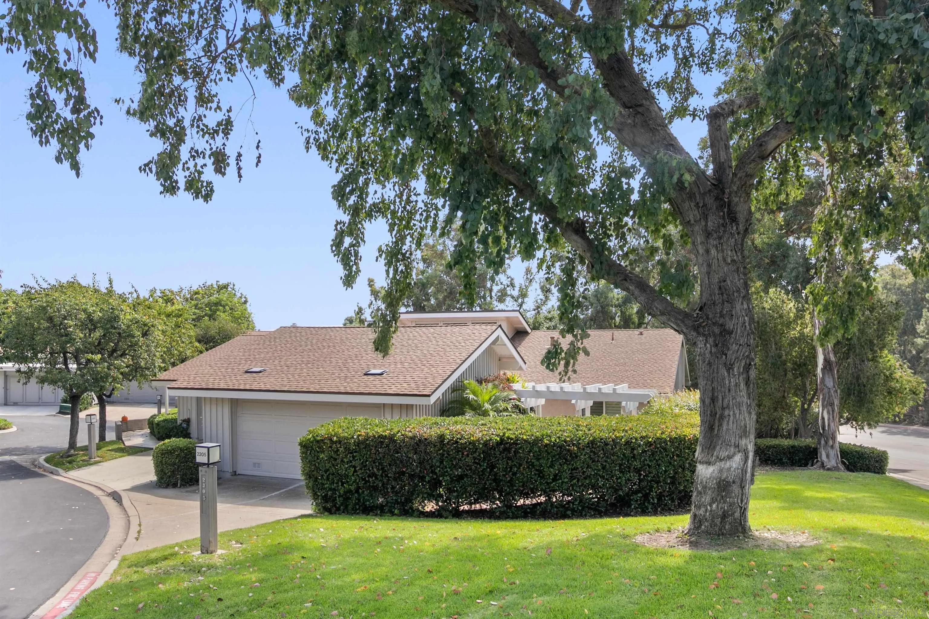 2205 Caminito Preciosa Sur