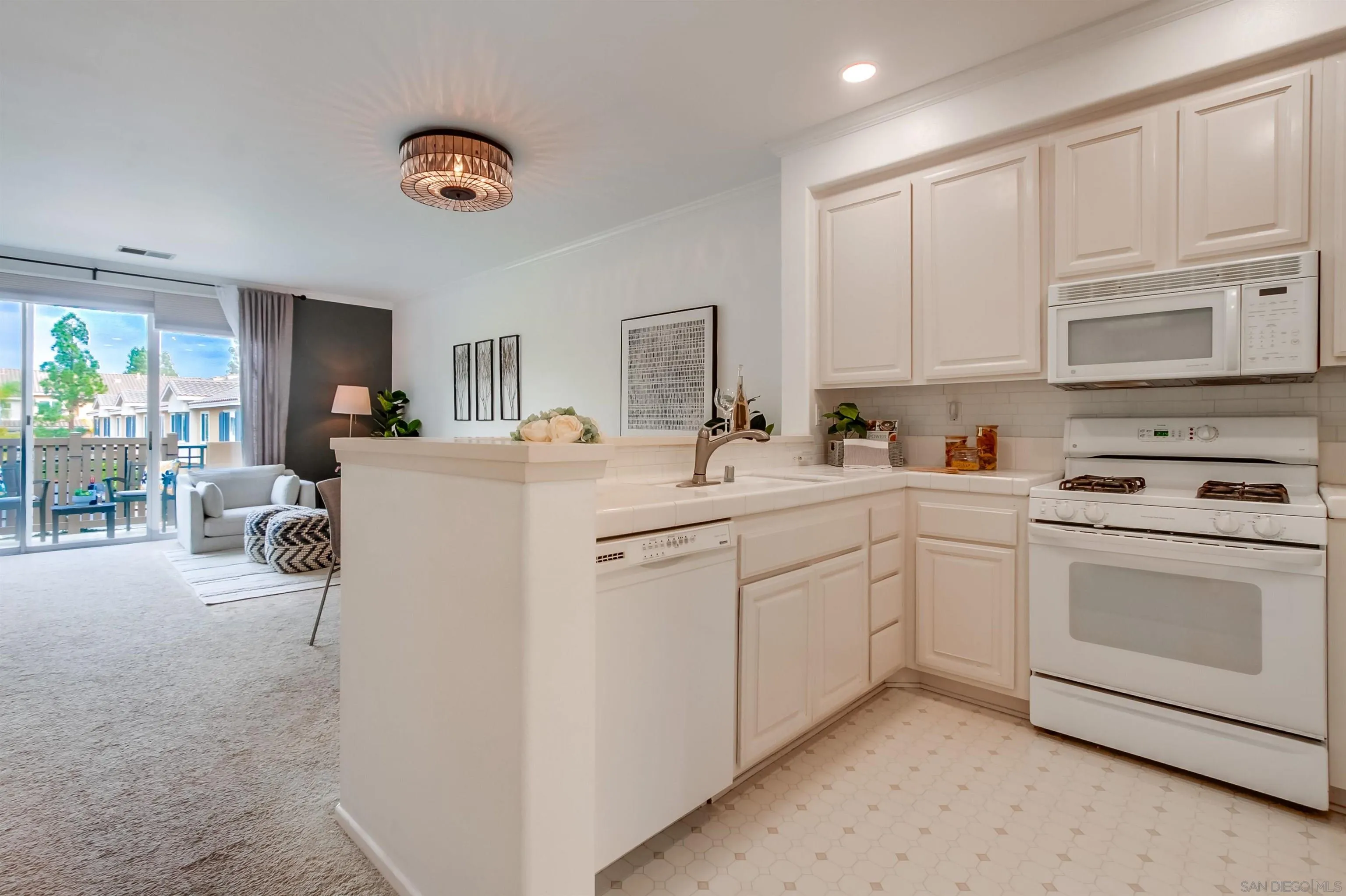 12810 Via Nieve Unit 65