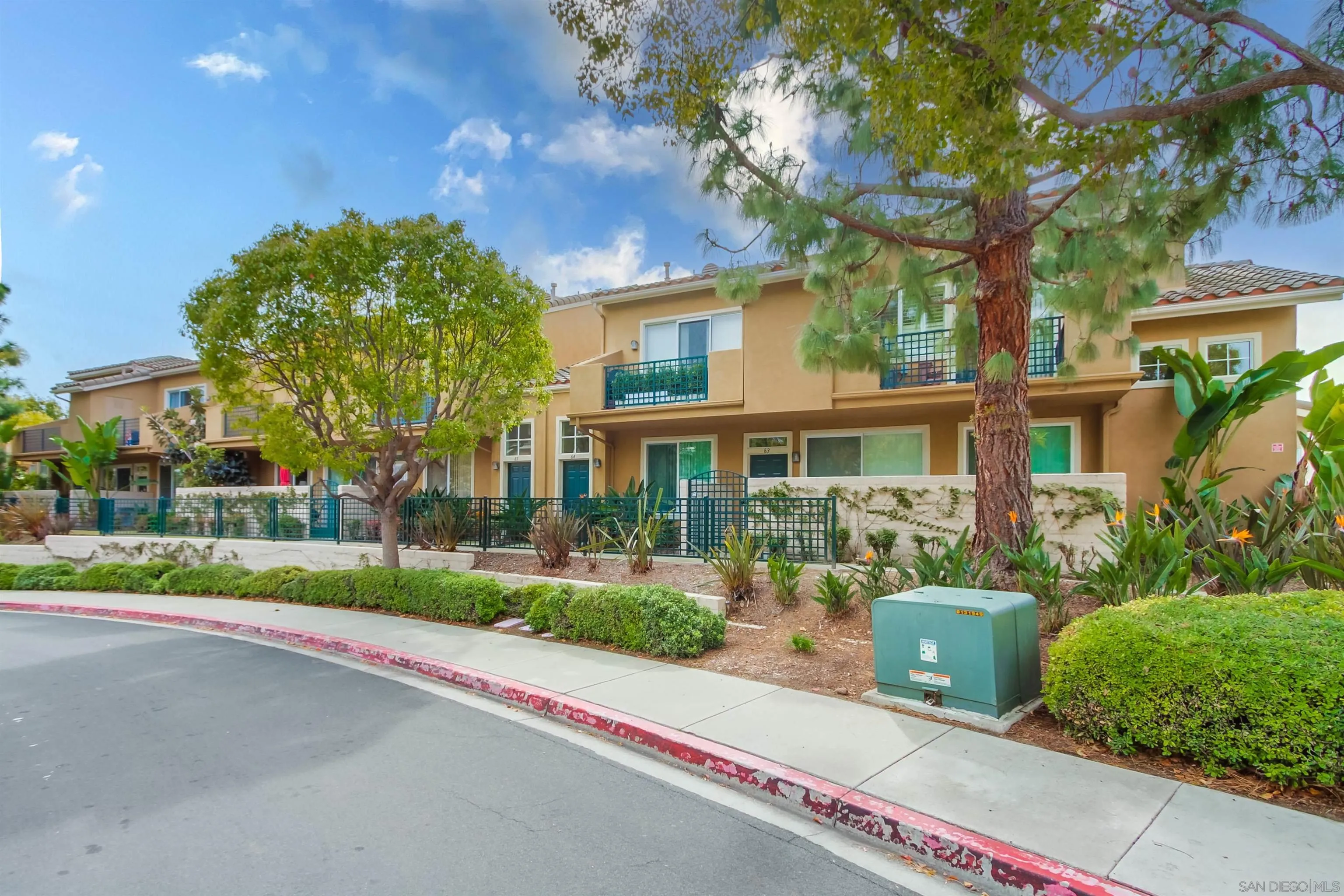 12810 Via Nieve Unit 65