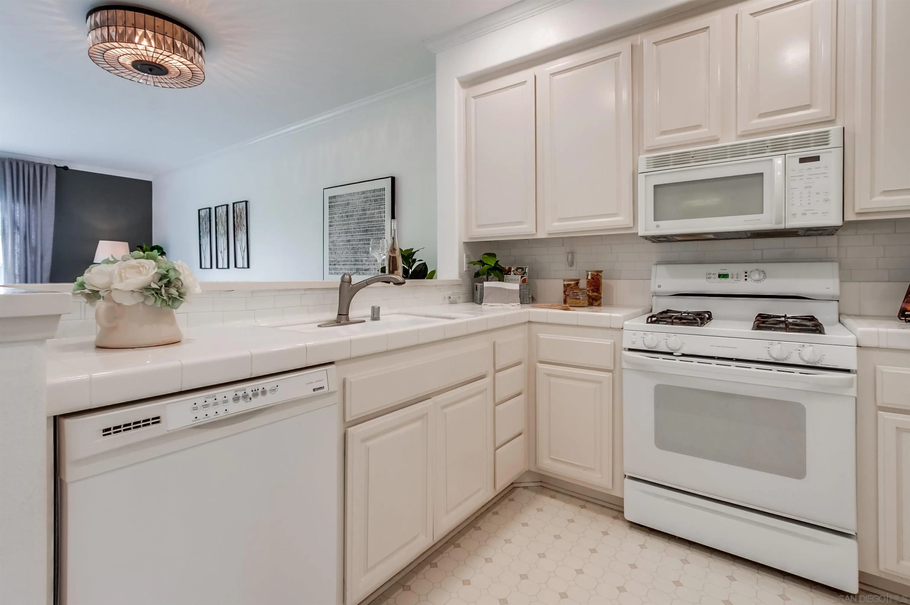 12810 Via Nieve Unit 65