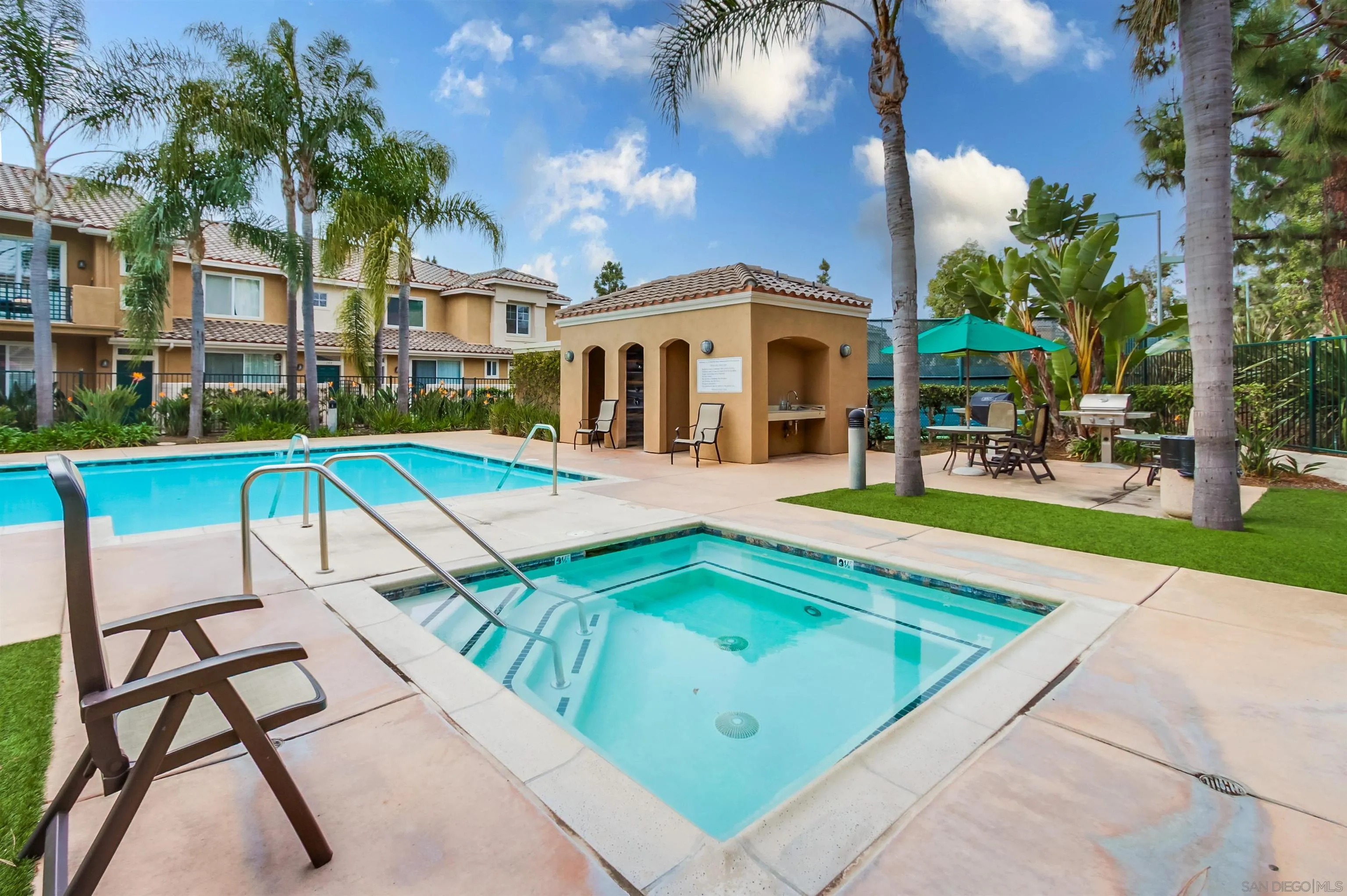 12810 Via Nieve Unit 65