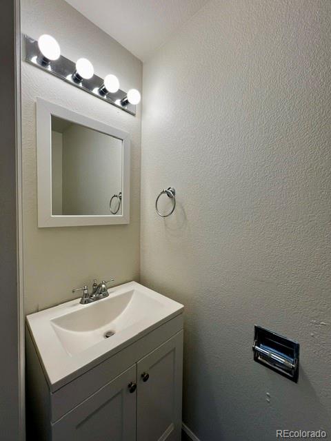 1824 Dove Creek Circle