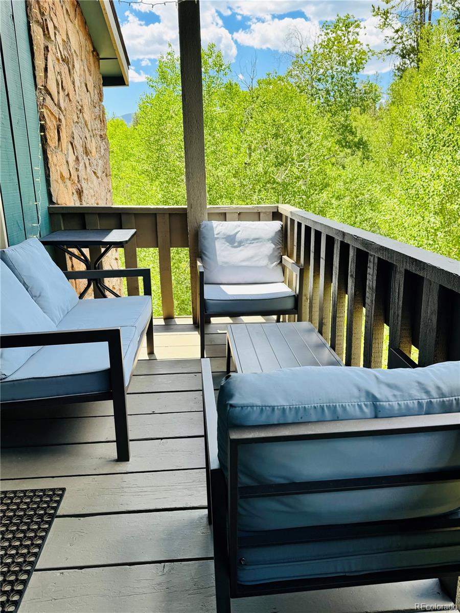 520 Kings Crossing Road Unit: 304