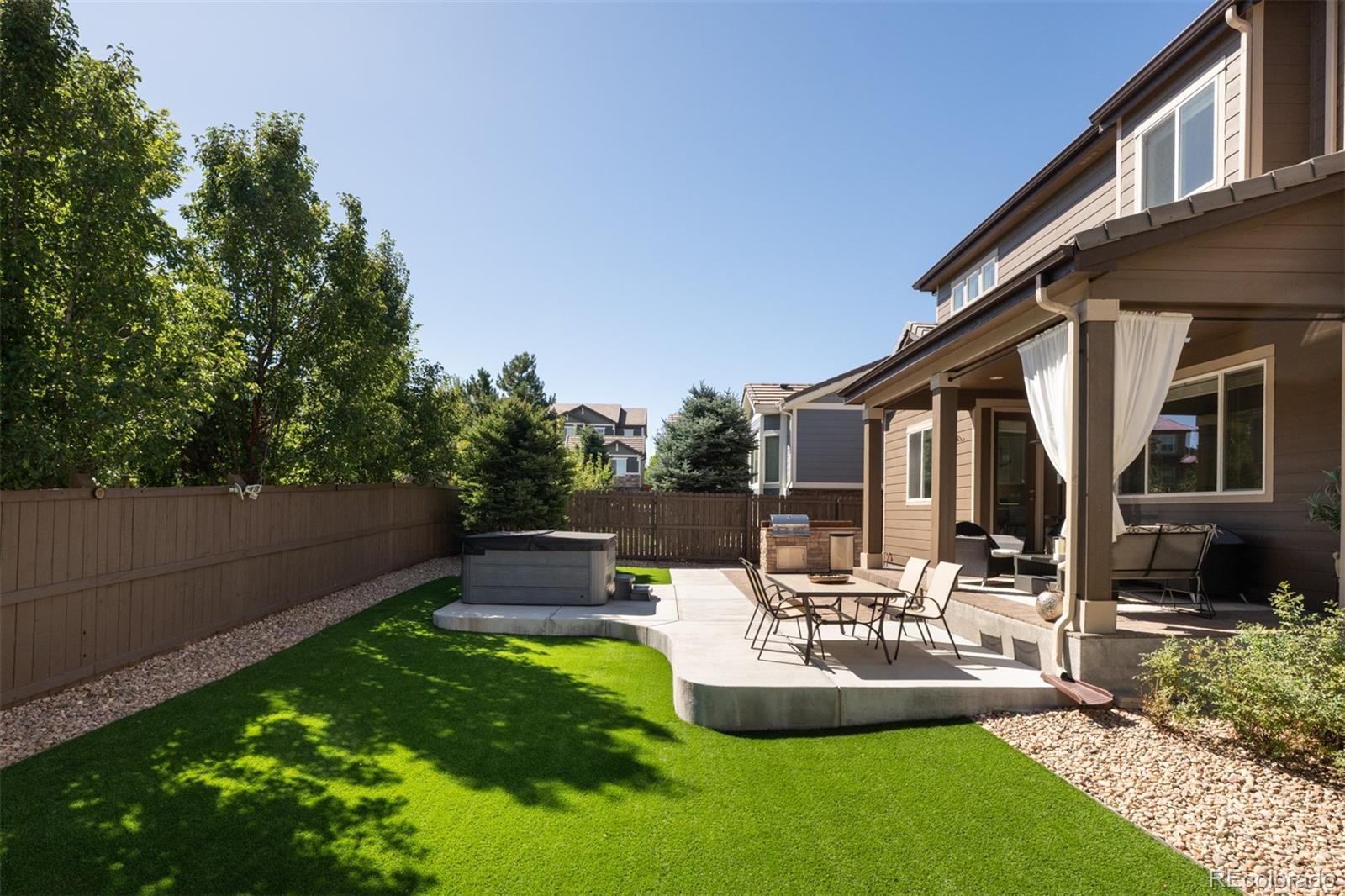 10080 Glenayre Lane