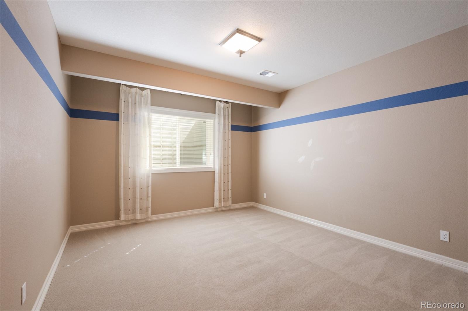 10080 Glenayre Lane