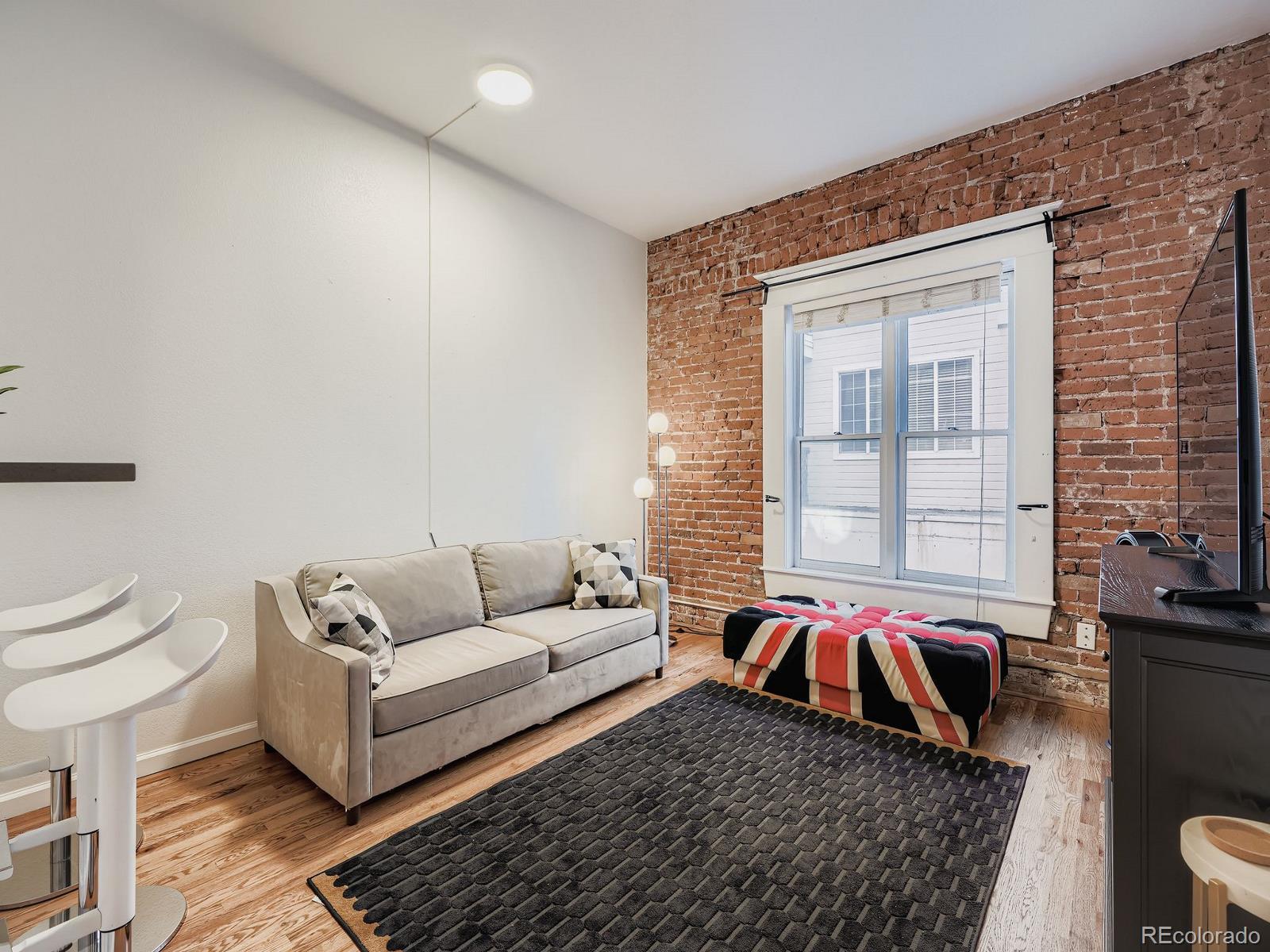 1425 N Washington Street Unit: 205