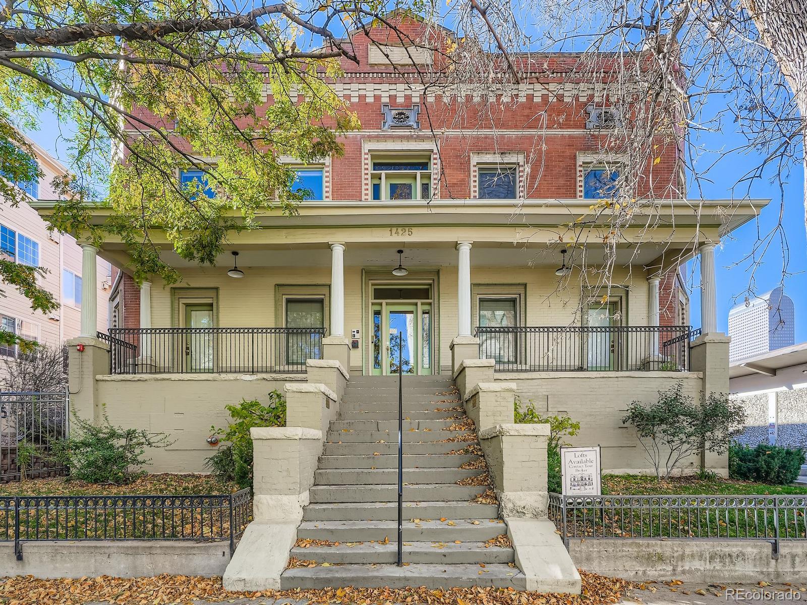 1425 N Washington Street Unit: 205