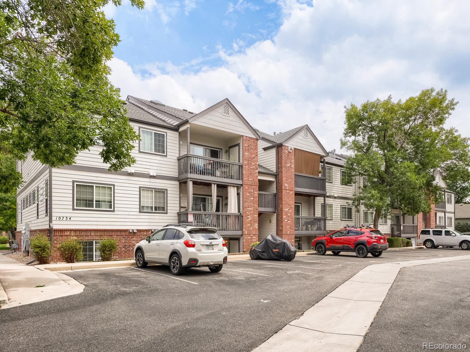 10734 W 63rd Place Unit: 104