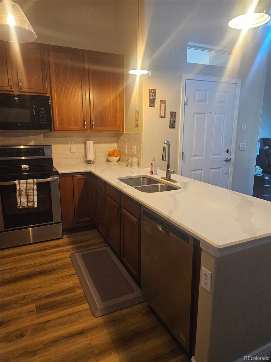 8779 S Kipling Way Unit: 204
