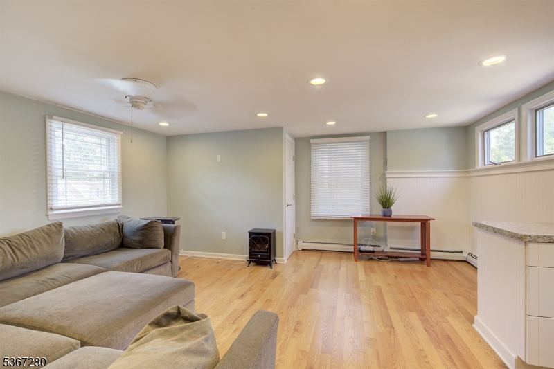 42 South St 2