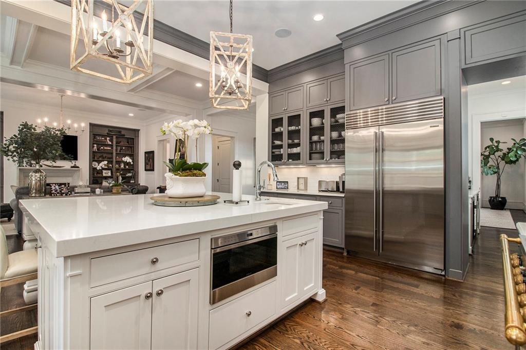 271 Hillside Drive NW