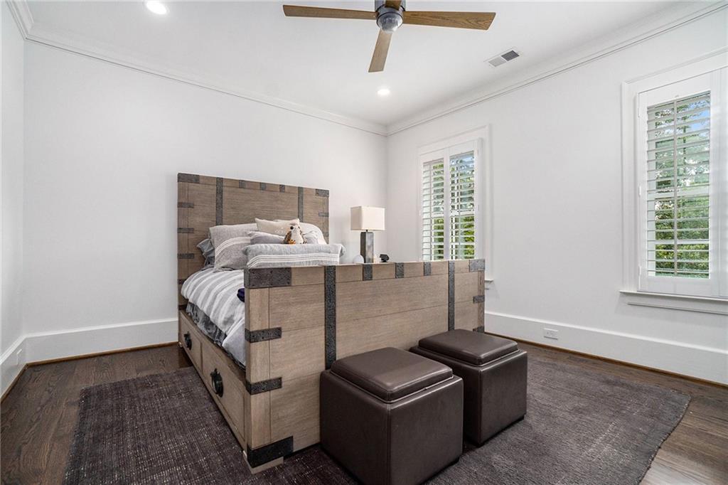 271 Hillside Drive NW