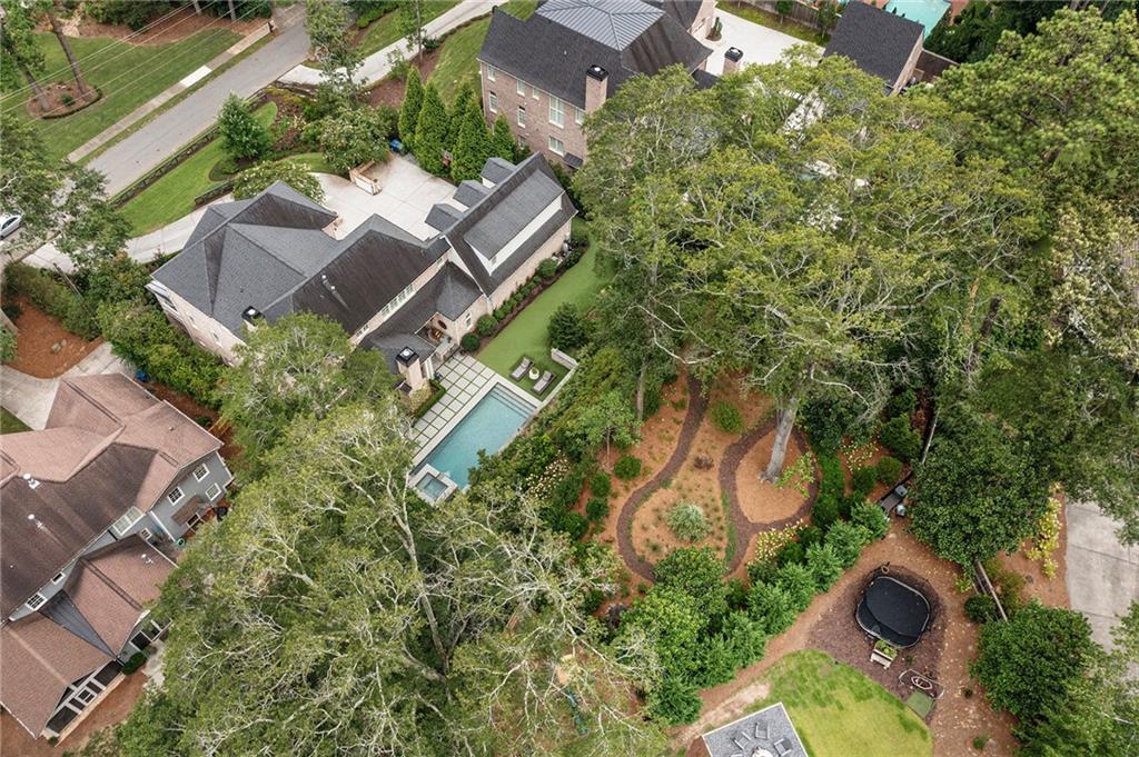 271 Hillside Drive NW