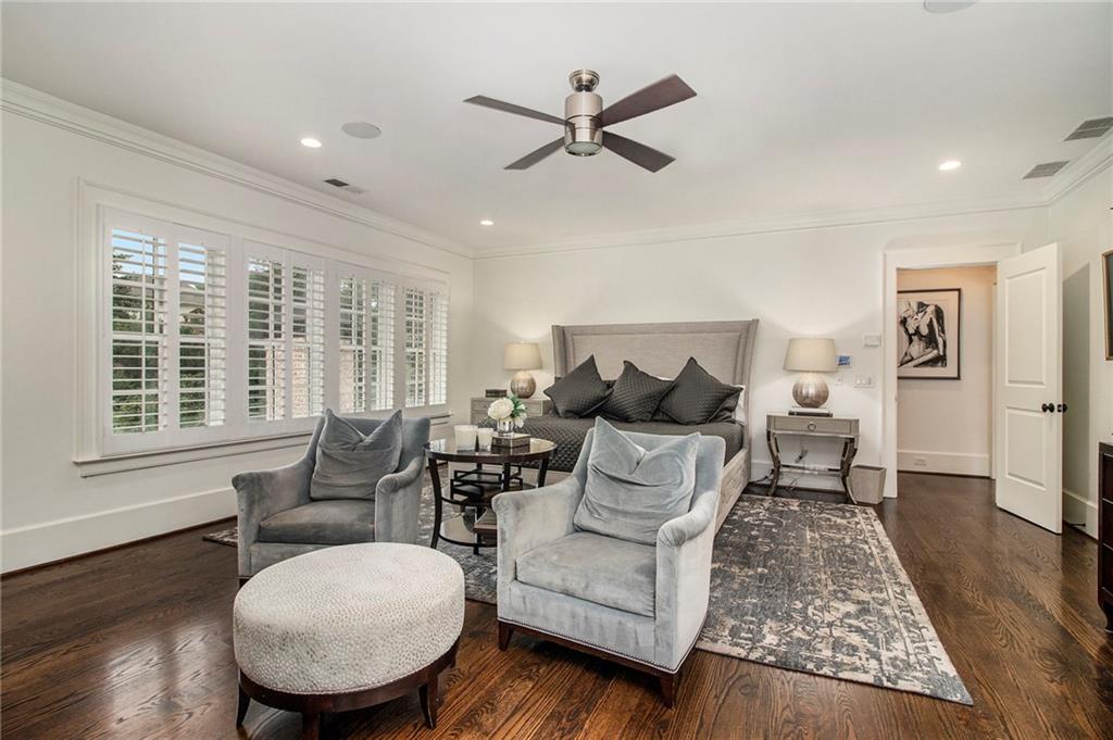 271 Hillside Drive NW