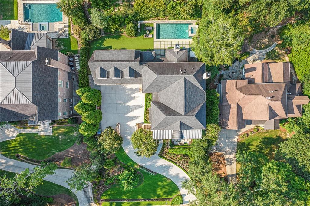 271 Hillside Drive NW