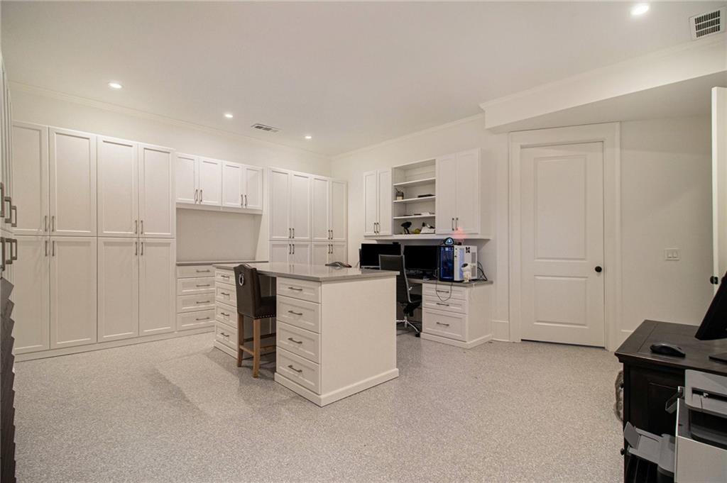 271 Hillside Drive NW