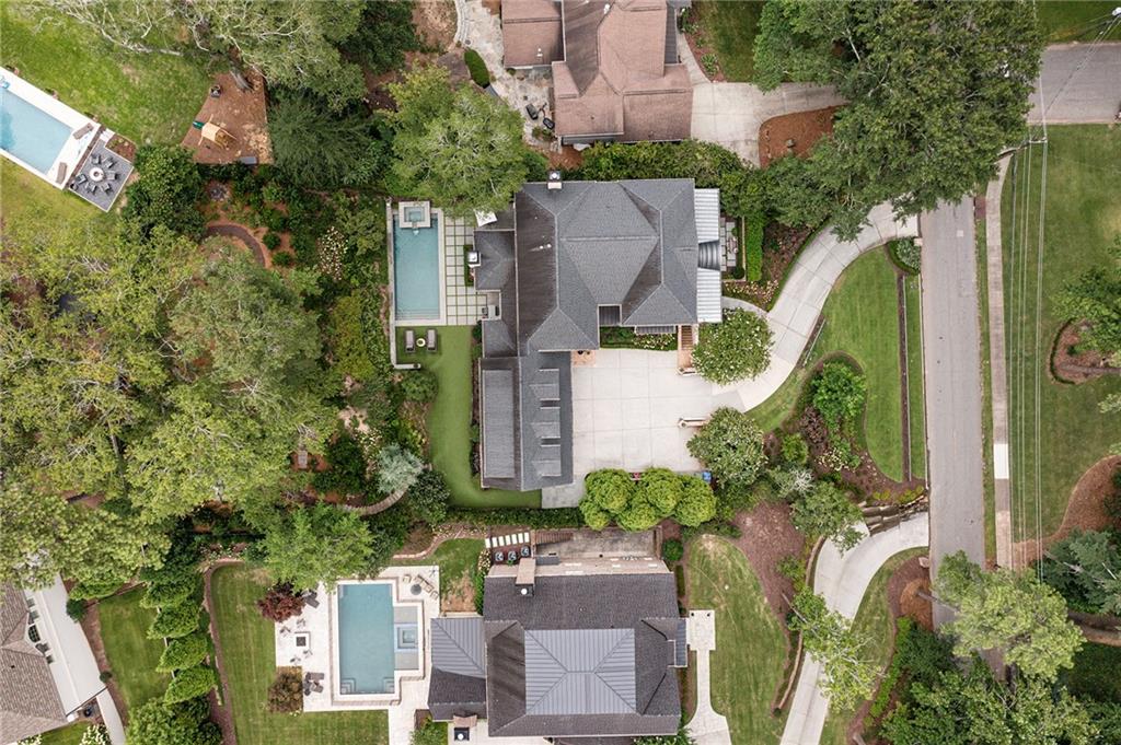 271 Hillside Drive NW