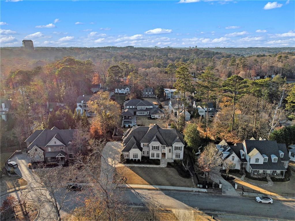 3862 Stratford Park Drive NE