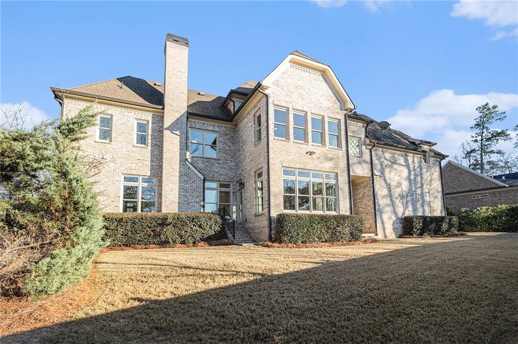 3862 Stratford Park Drive NE