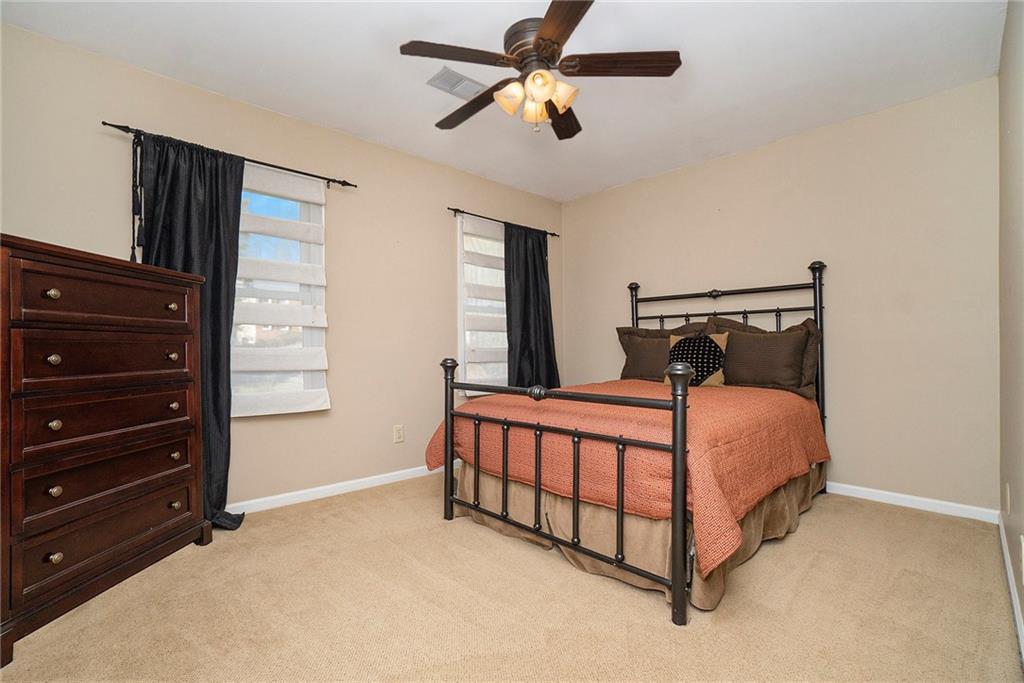 1796 Apple Boulevard