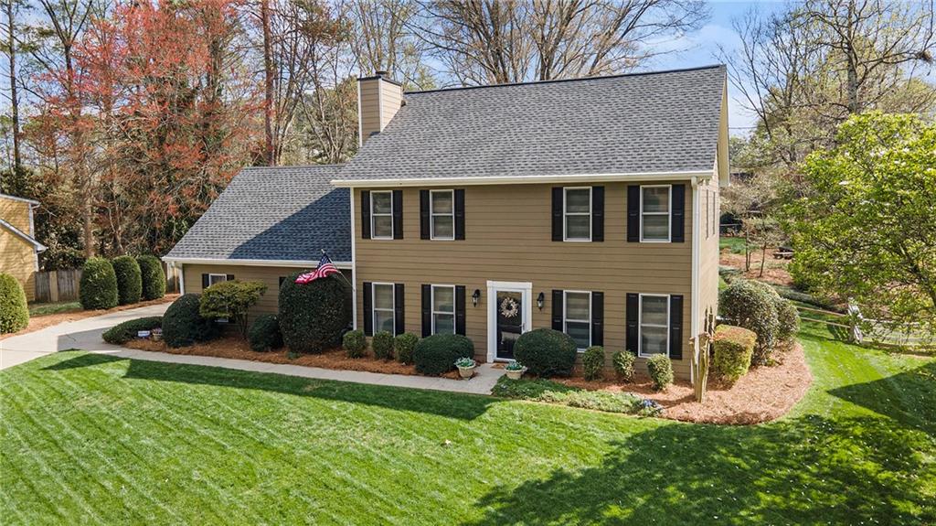 1796 Apple Boulevard