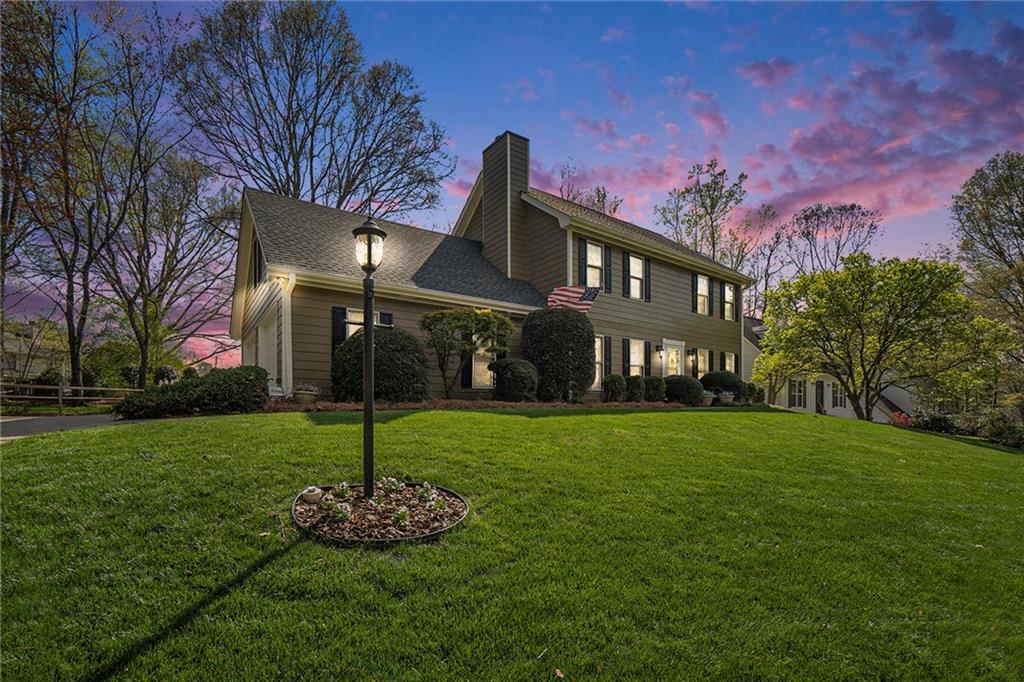 1796 Apple Boulevard