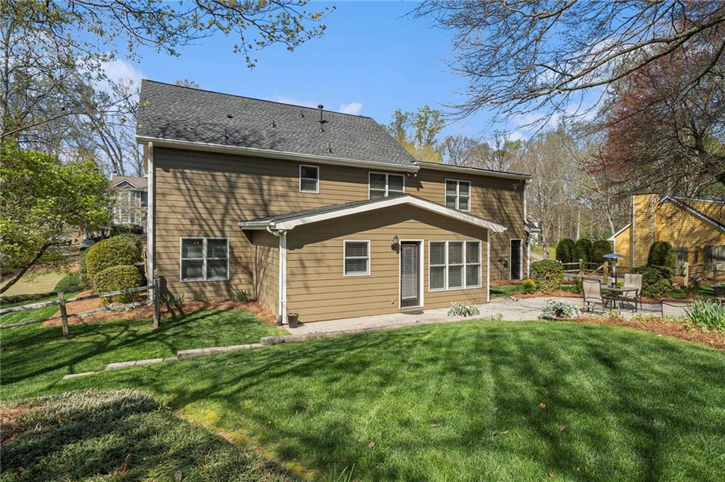 1796 Apple Boulevard