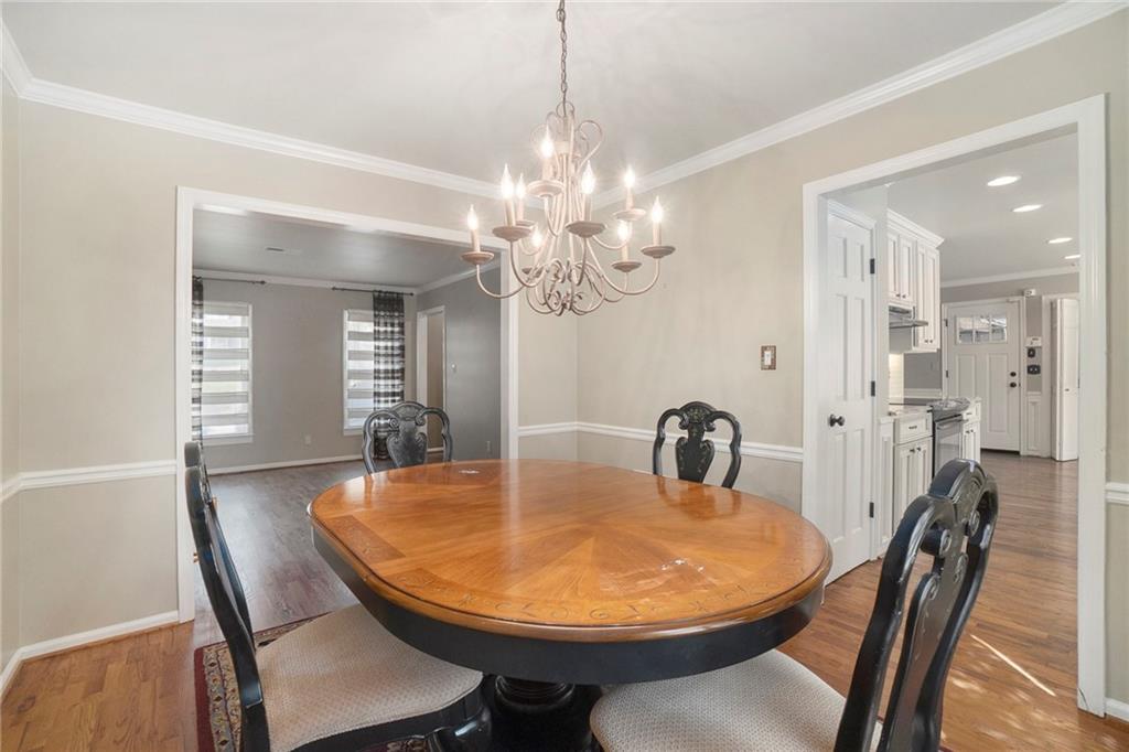 1796 Apple Boulevard