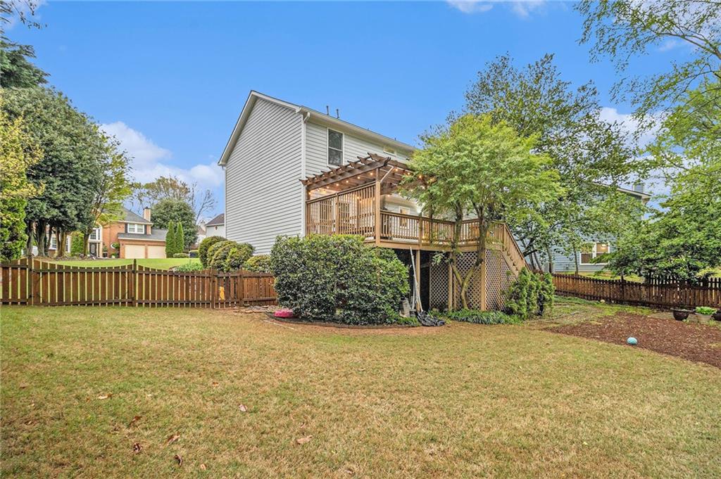 4272 Glenlake Drive NW