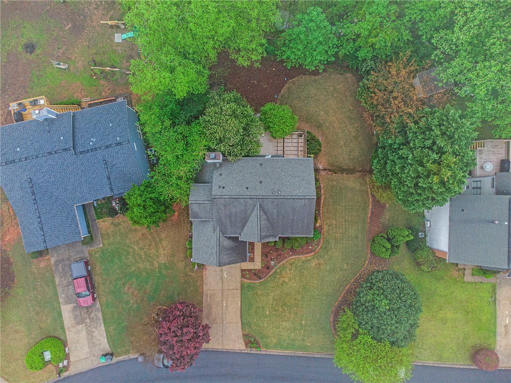 4272 Glenlake Drive NW