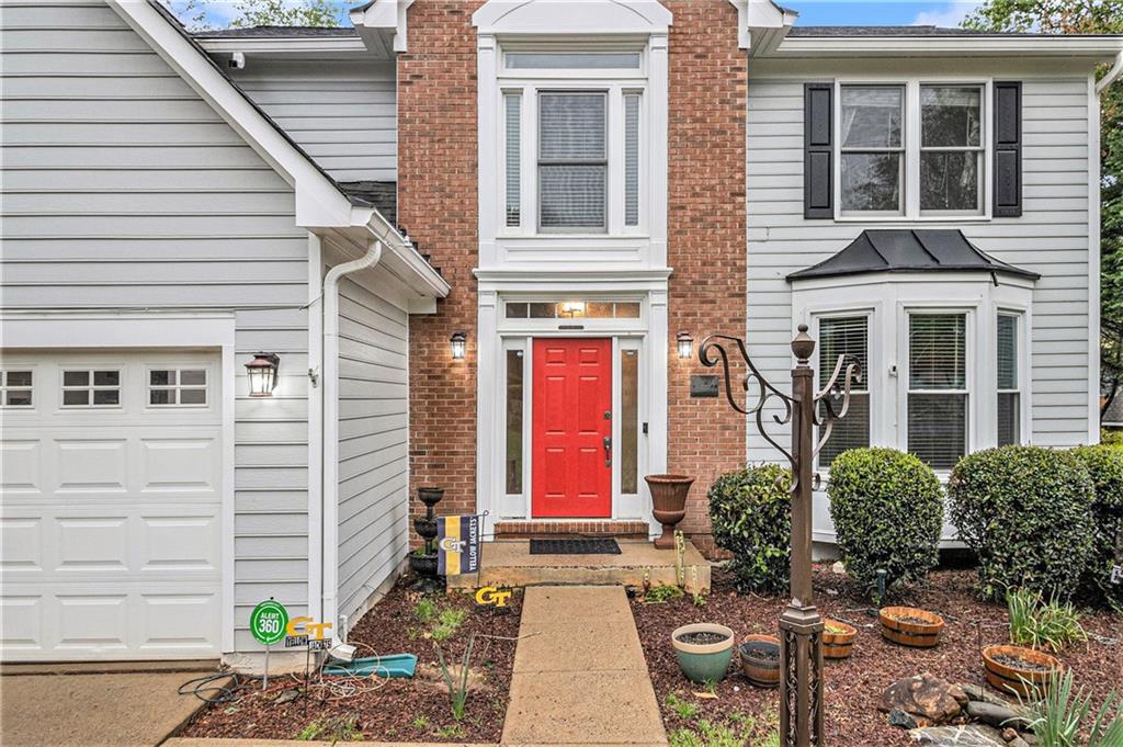 4272 Glenlake Drive NW