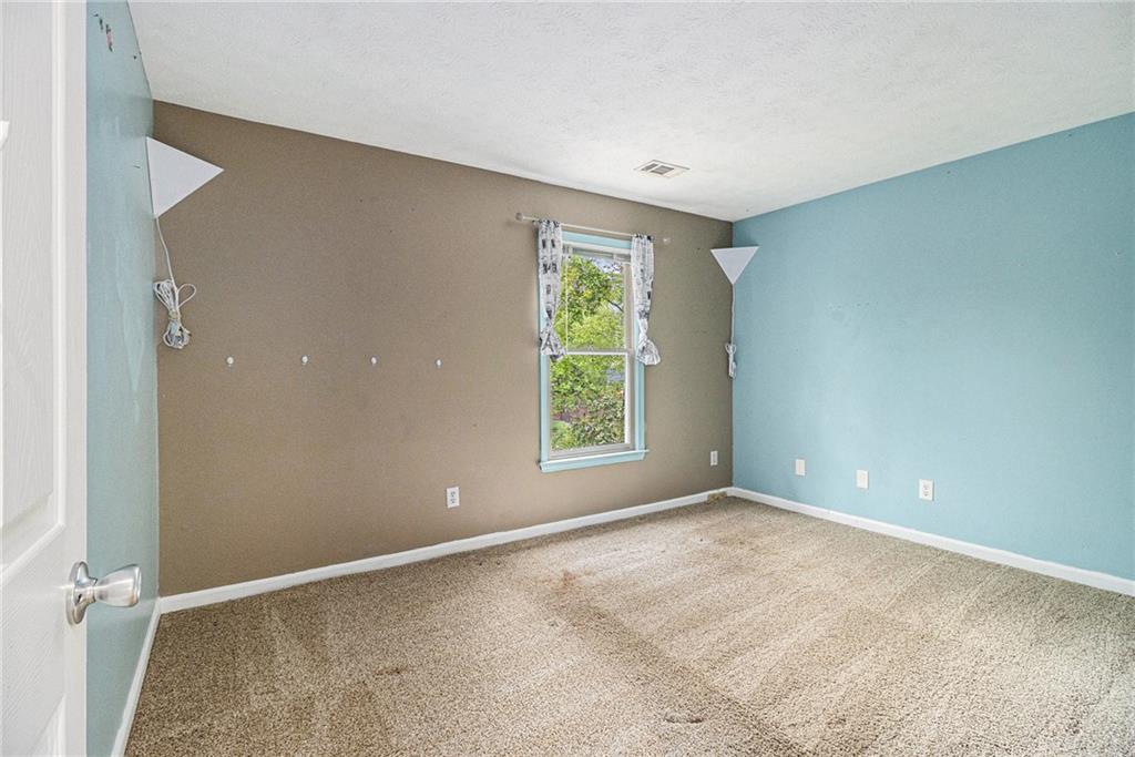 4272 Glenlake Drive NW